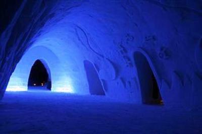 фото отеля Snow Village Canada