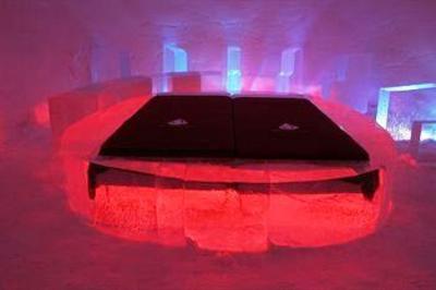 фото отеля Snow Village Canada