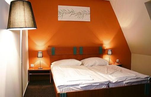 фото отеля Hotel Centro Hustopece