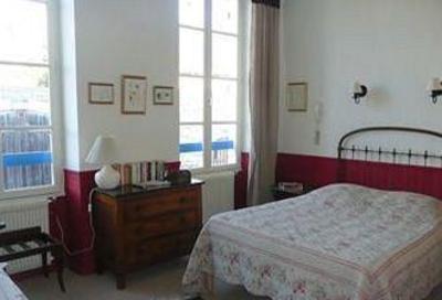 фото отеля Hotel de Provence Tarascon