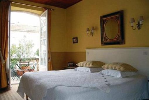 фото отеля Hotel de Provence Tarascon