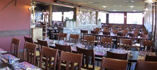 фото отеля Hotel Les Chataigniers Privas