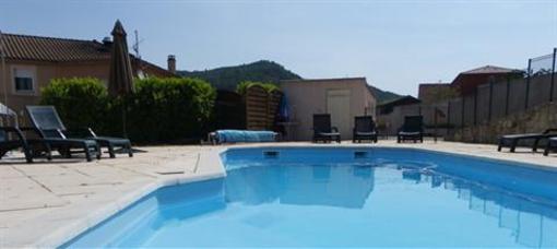 фото отеля Hotel Les Chataigniers Privas