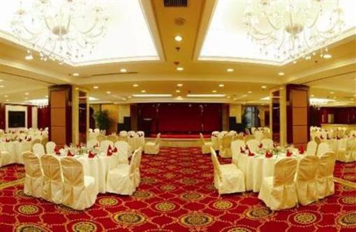 фото отеля Changchun Global Hotel
