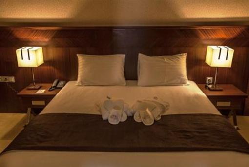 фото отеля Safir Otel