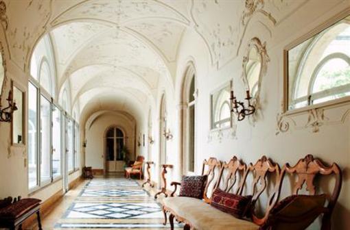 фото отеля Villa D'Acquarone