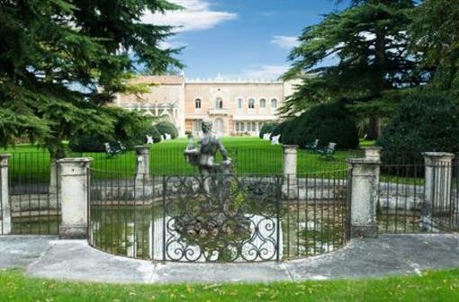 фото отеля Villa D'Acquarone