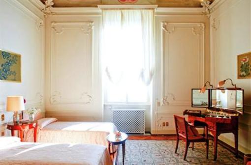фото отеля Villa D'Acquarone