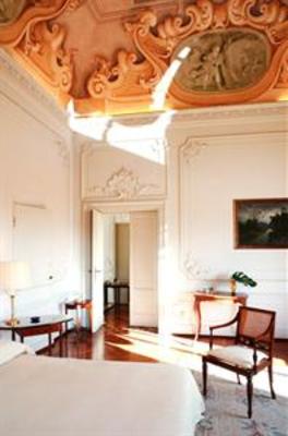 фото отеля Villa D'Acquarone