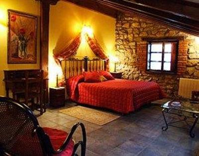 фото отеля Posada Rural La Llosa de Viveda Santillana del Mar