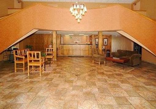 фото отеля Quality Inn & Suites Hotel Circle
