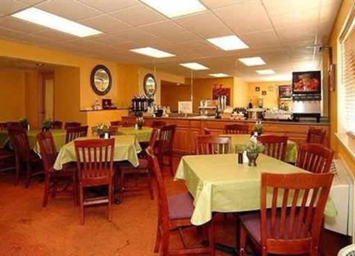 фото отеля Quality Inn & Suites Hotel Circle