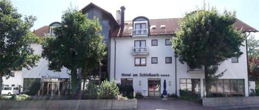 фото отеля Am Schlosspark Ismaning