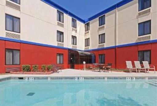 фото отеля Holiday Inn Express Central