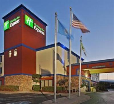 фото отеля Holiday Inn Express Central