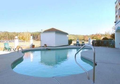 фото отеля Comfort Suites Lumberton