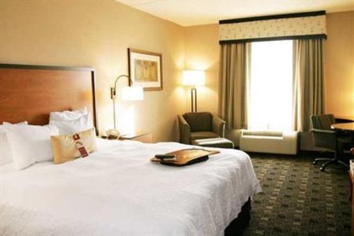 фото отеля Hampton Inn and Suites Indianapolis - Fishers