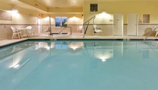 фото отеля Country Inn & Suites Carlisle