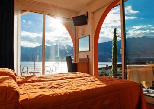 фото отеля Internazionale Hotel Malcesine