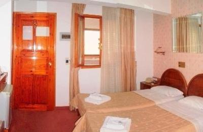 фото отеля Faros Beach Hotel