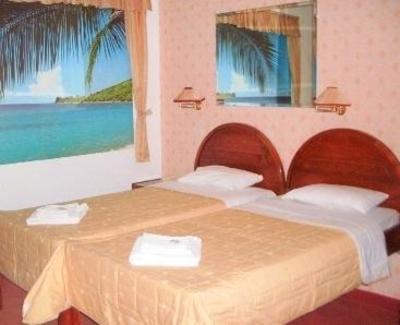 фото отеля Faros Beach Hotel