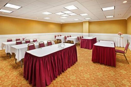фото отеля Holiday Inn Johnson City