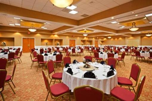 фото отеля Holiday Inn Johnson City