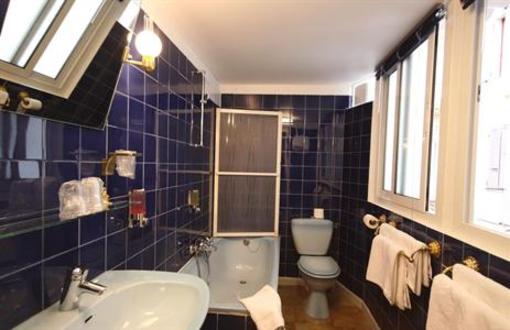 фото отеля Hotel Napoleon Bastia