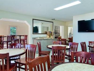 фото отеля Days Inn College Park Airport Best Road