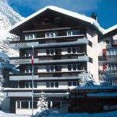 фото отеля Hotel Carina Zermatt