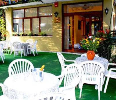 фото отеля Hotel Cavour Sorrento