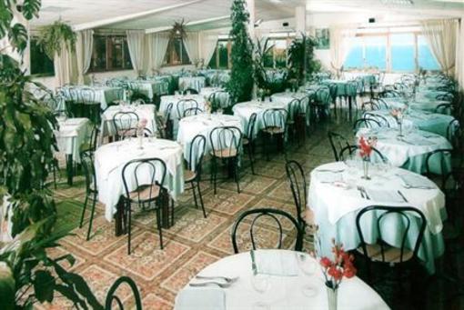 фото отеля Hotel Cavour Sorrento