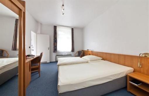 фото отеля Hotel Commerz