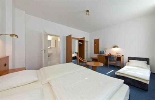 фото отеля Hotel Commerz