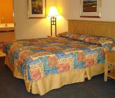 фото отеля Econo Lodge Riverside Pigeon Forge
