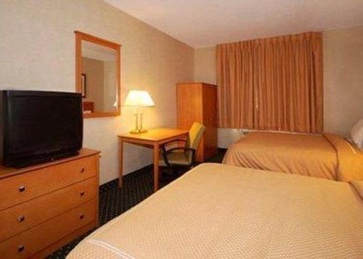 фото отеля Comfort Suites Peoria (Illinois)