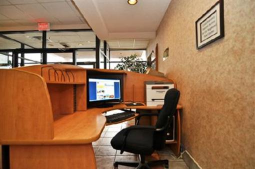 фото отеля Best Western Glengarry Hotel Truro (Canada)