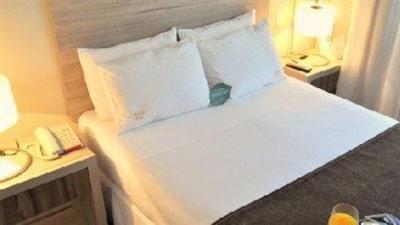 фото отеля Arturo Prat Hotel