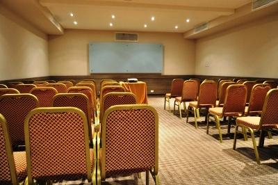 фото отеля Arturo Prat Hotel
