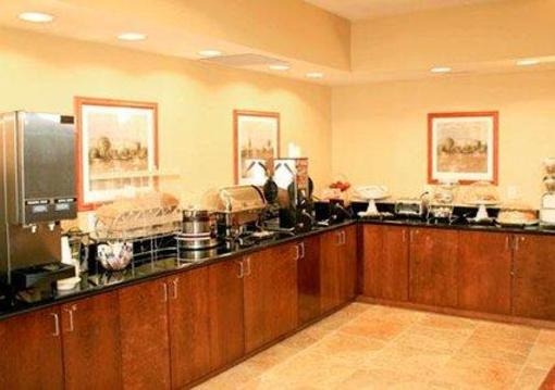 фото отеля Comfort Suites Cotner Lincoln (Nebraska)