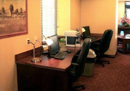фото отеля Comfort Suites Cotner Lincoln (Nebraska)