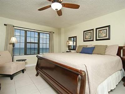 фото отеля Meyer Real Estate Vacation Rentals Harbor Place Orange Beach