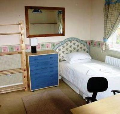 фото отеля Arnies Guest House