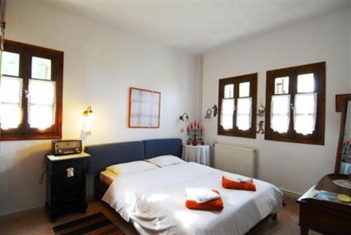 фото отеля Tampakeika Hotel Mouresi