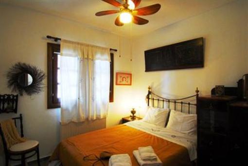 фото отеля Tampakeika Hotel Mouresi