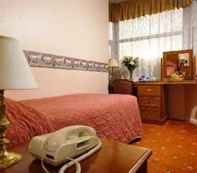 фото отеля Rainbows Lodge Reading