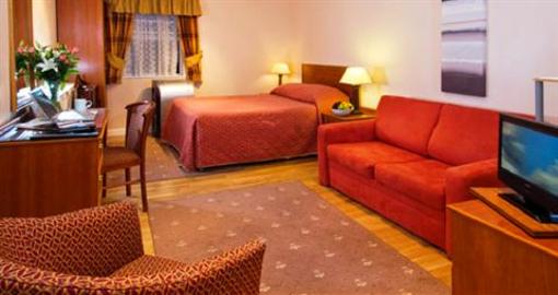 фото отеля Rainbows Lodge Reading