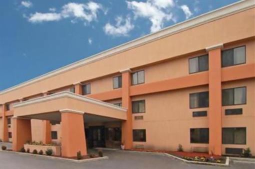 фото отеля Baymont Inn & Suites Memphis East