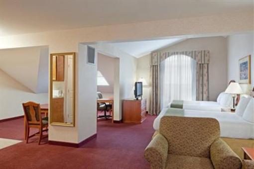фото отеля Holiday Inn Express Hotel & Suites White River Junction