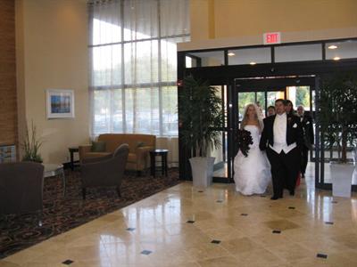 фото отеля Crowne Plaza Boston Woburn